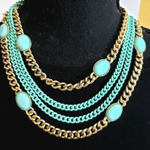 NWT Charming Charlie Necklace And Earrings Set